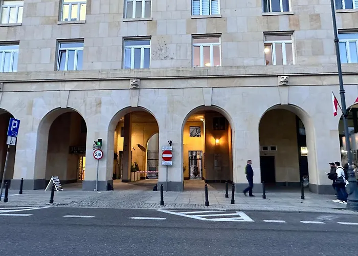 Bez Kantów Art Rooms Warszawa